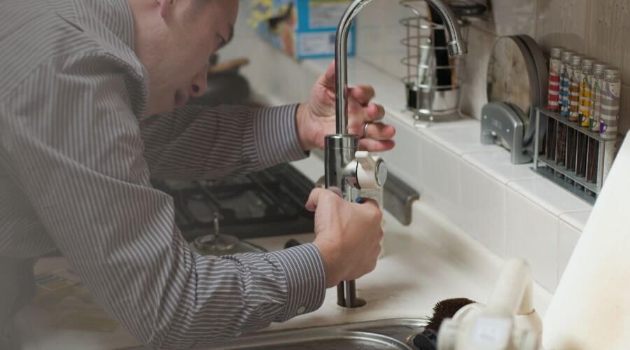Expert burst pipe repair services in Gower, MO